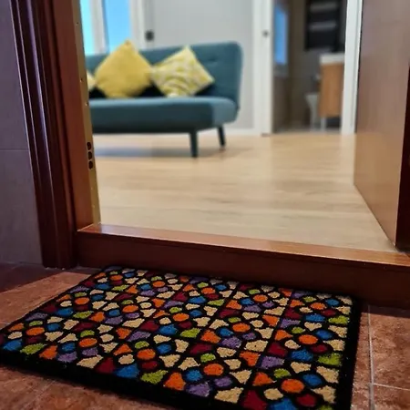 Apartamento Ayuntamiento Parking Gratis. Auto Check-in. Bilbau